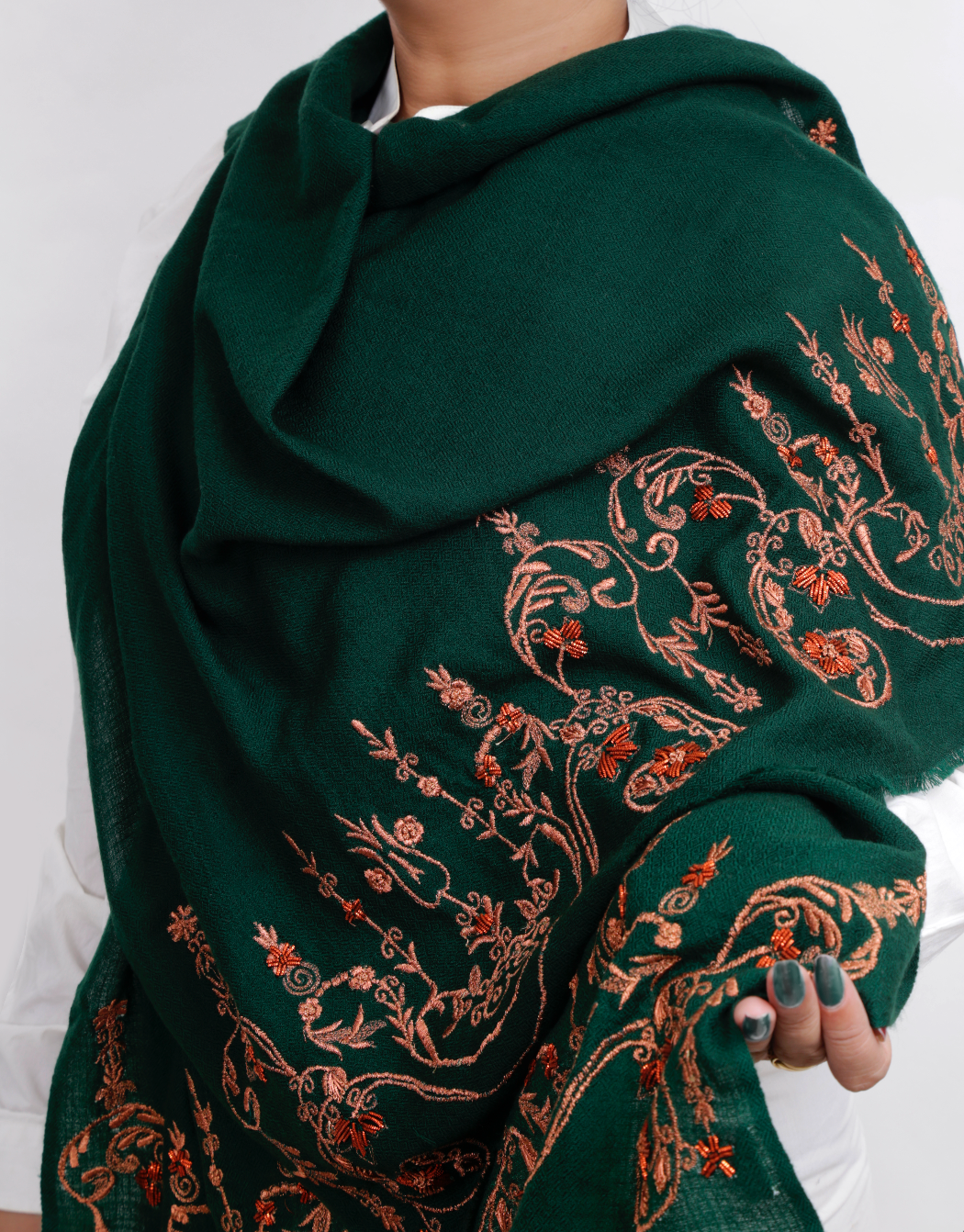 Embroidery shawls