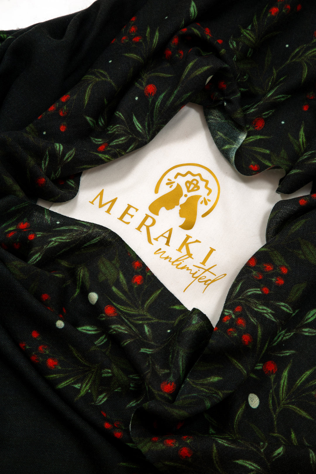 NOLLAIG - Limited Edition Holiday Shawl 2024 | Meraki Unlimited